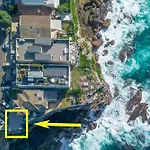 Cliffside: Bondi Beach