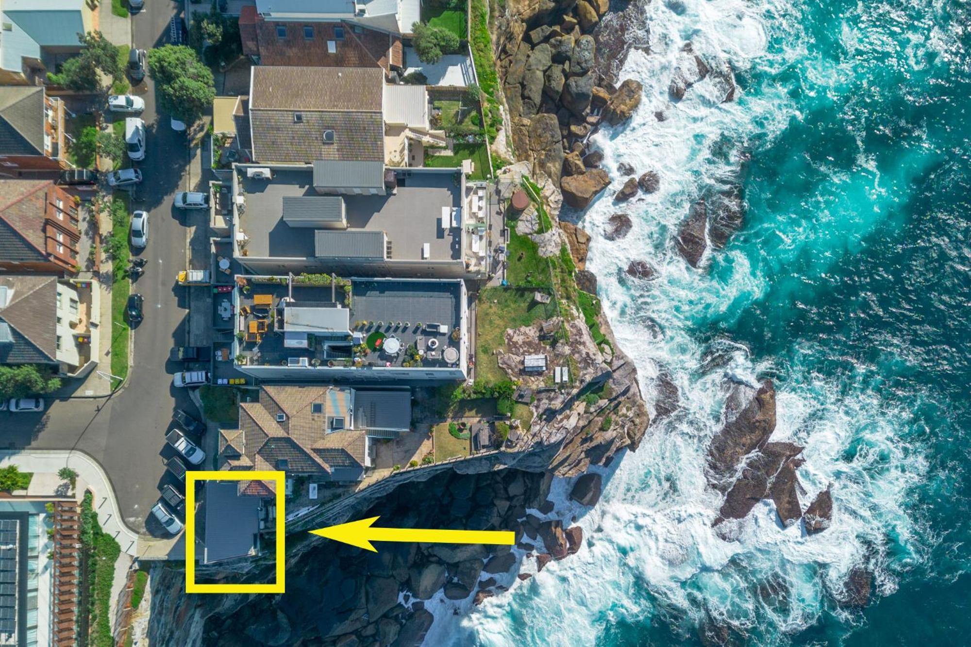 Cliffside: Bondi Sydney